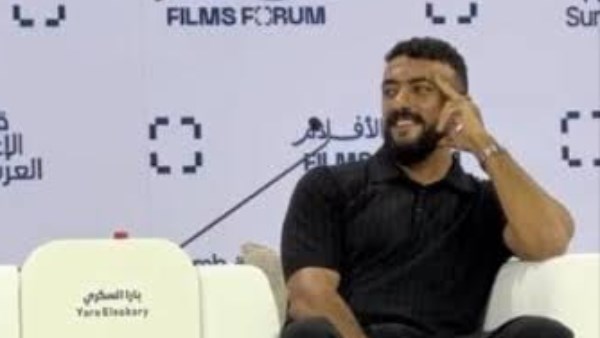  الفنان أحمد العوضي