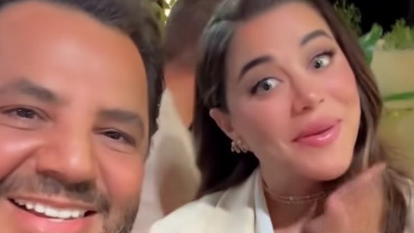  الفنانة يارا السكري 