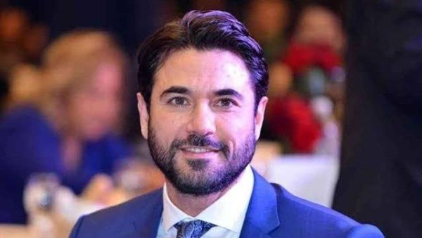  الفنان أحمد عز