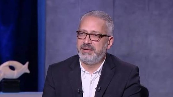  الإعلامي تامر أمين 
