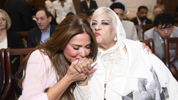  والدة الفنانة صابرين