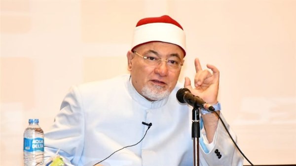 الشيخ خالد الجندي عضو المجلس الأعلى للشؤون الإسلامية