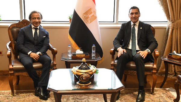 جوهر نبيب واحمد عز