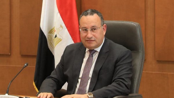 عبد العزيز قنصوه
