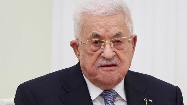 الرئيس الفلسطيني محمود عباس 