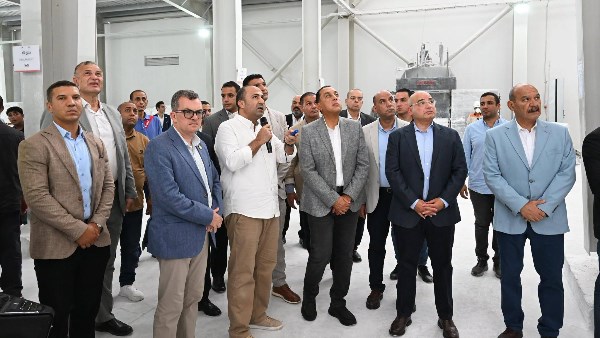  رئيس الوزراء يفتتح مصنع "وايت ستون إيجيبت للتعدين" 