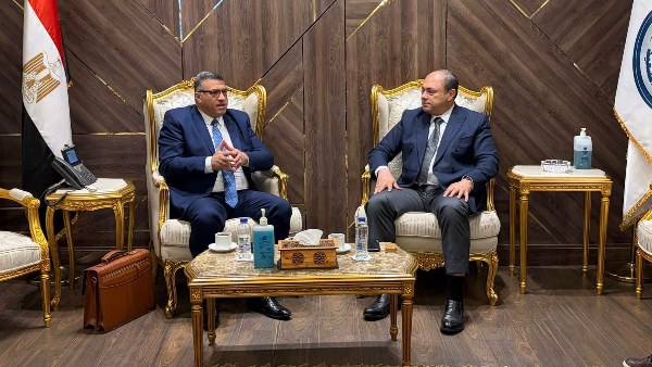 رئيس هيئة تنمية الصعيد يستقبل محافظ قنا لبحث المشروعات التنموية والاستثمارية