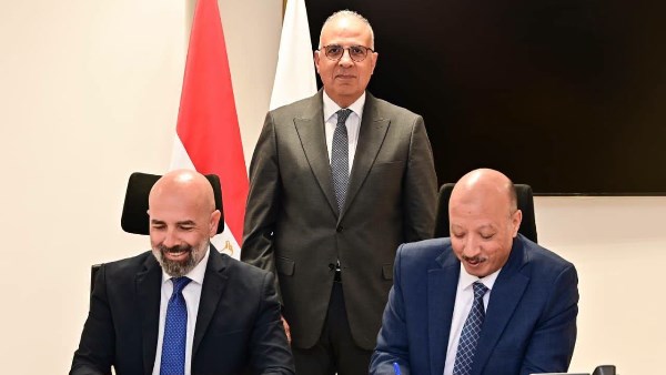 وزير الري يشهد توقيع اتفاقية برنامج BCLEAR لتعزيز القدرات الإفريقية في مواجهة تحديات المناخ