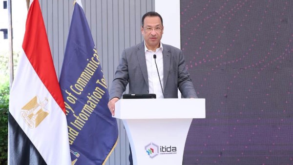  المهندس رأفت هندي، وزير الاتصالات وتكنولوجيا المعلومات