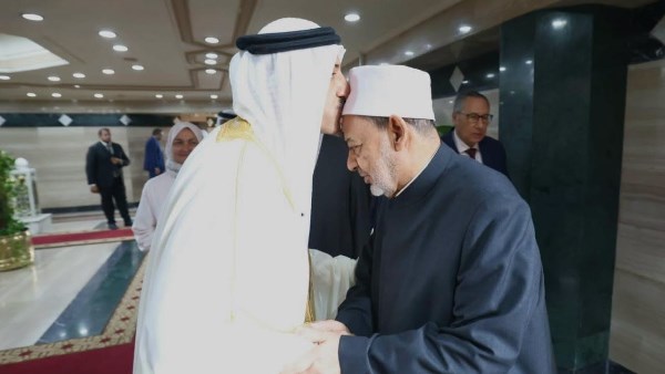 شيخ الأزهر يستقبل رئيس مركز الملك حمد ويبحثان دور التعليم في تعزيز التعايش وحماية الهوية