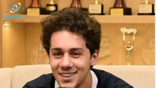 عمر رزيق وسناء شافع 