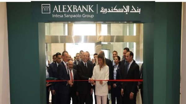 محافظ القاهرة يشهد افتتاح أعمال تطوير المقر الرئيسي لبنك الإسكندرية 