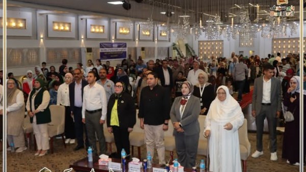 احتفالية لتكريم الأمهات المثاليات وحفظة القرآن والطلاب المتفوقين