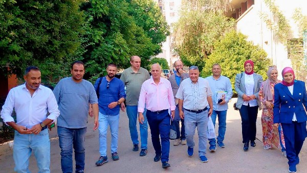 التعاون مع الاتحاد الأوروبي ونقل الخبرات والتكنولوجيا الحديثة للمزارعين