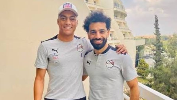صلاح ومصطفي