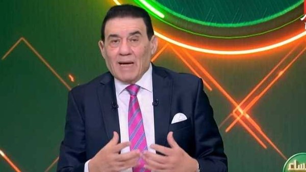مدحت شلبي