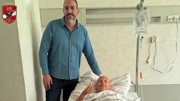 عمرو الجزار وطبيب الأهلي