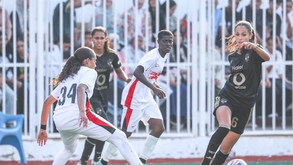 الأهلي والزمالك كرة نسائية