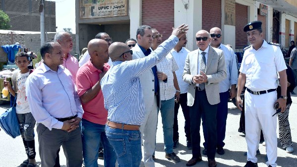 محافظ الأقصر يتفقد موقع السوق الجديد 