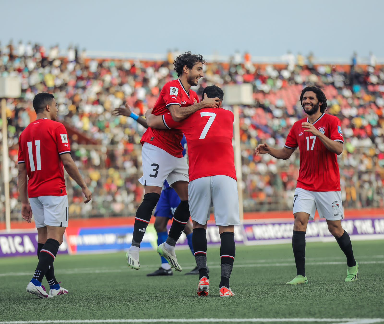 عامر حسين يفجر مفاجأة حول موعد إيقاف الدوري استعدادا لأمم إفريقيا