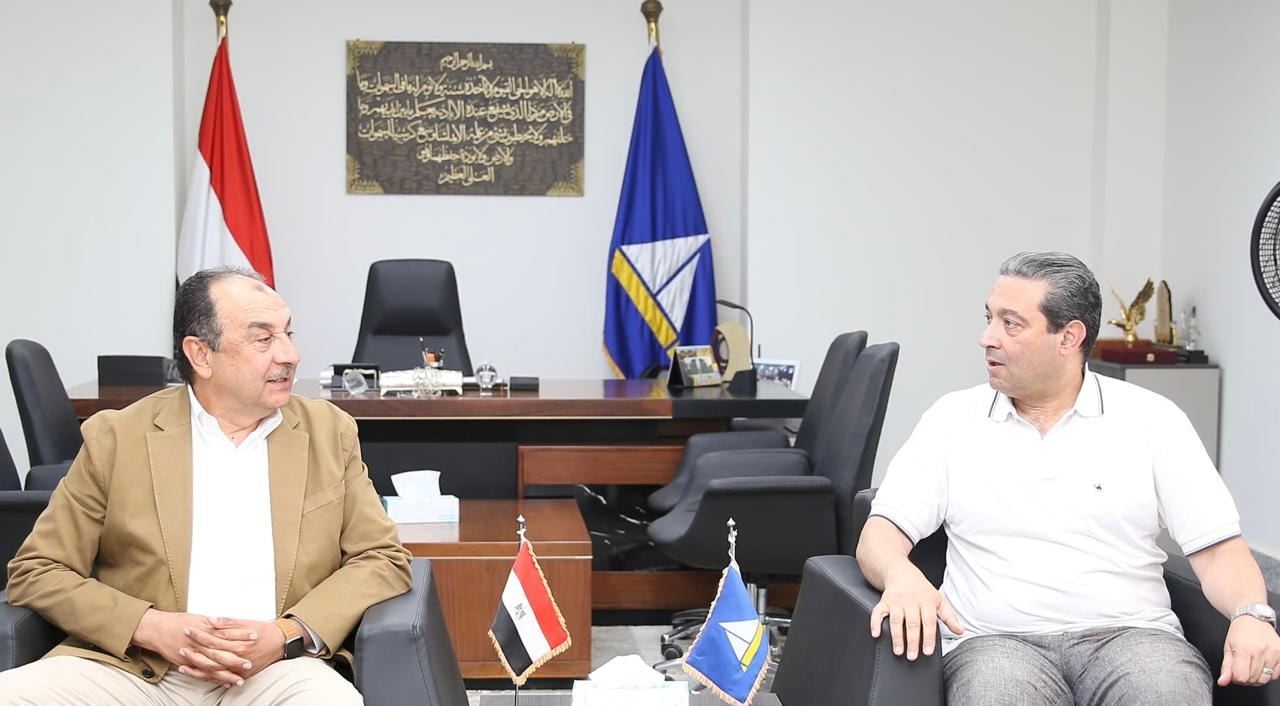 وزير قطاع الأعمال العام يلتقي محافظ دمياط في مستهل زيارته لتفقد عدد من المنشآت - موقع مصر اليوم الإخباري 2 2025%5C7%5C5%5C%D8%Af 2763 120110