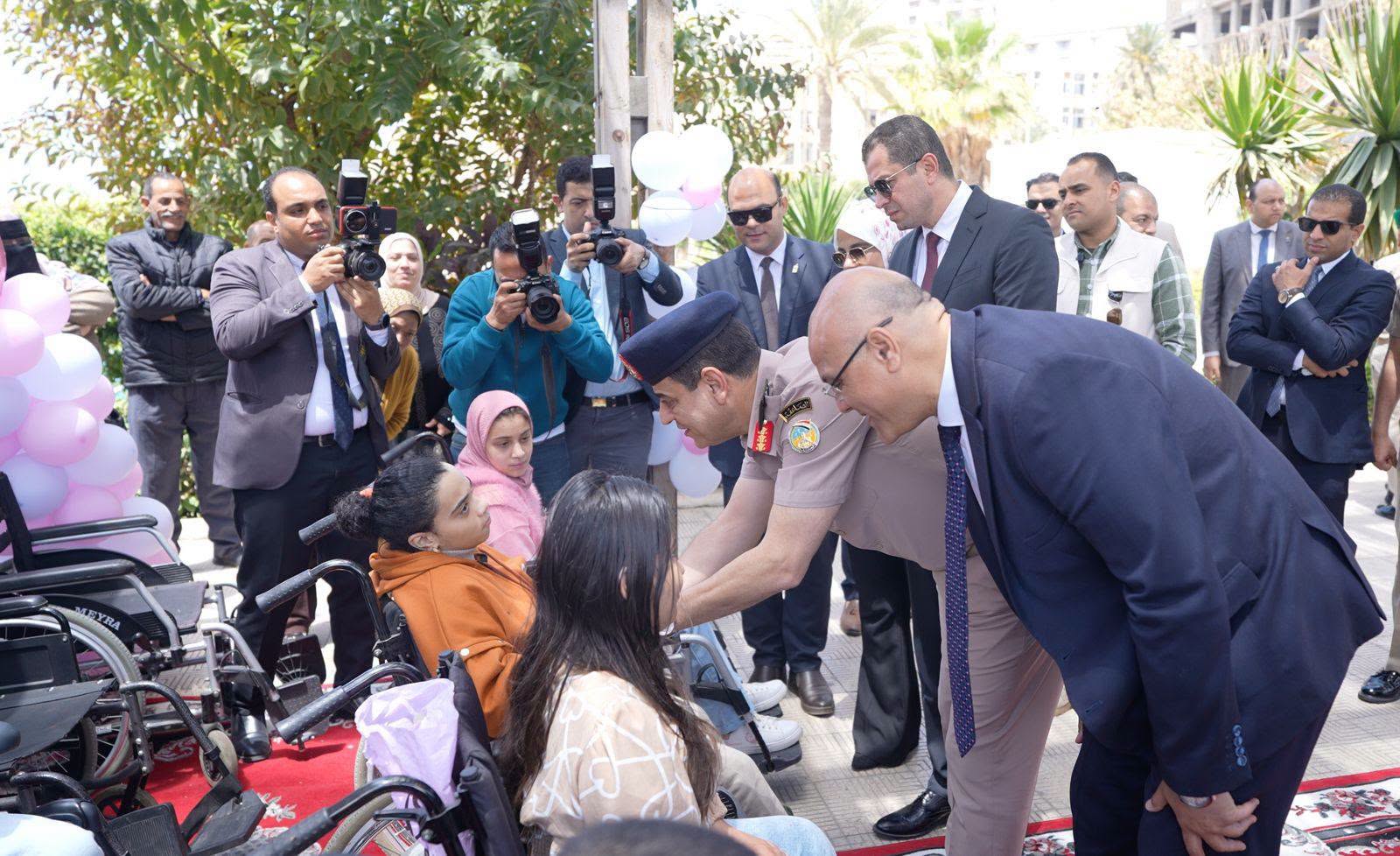 «دكان الفرحة» يصل جامعة الإسكندرية لدعم آلاف الطلاب والأسر الأولى ...